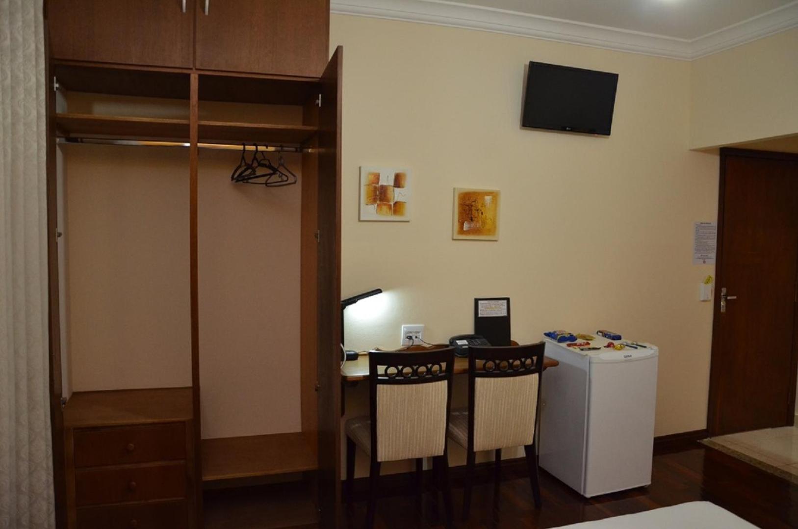 Hotel Sao Marcos Orlandia Sp Екстер'єр фото